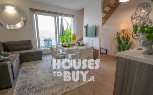 Beautiful villa overlooking Lake Iseo, Parzanica (BG)