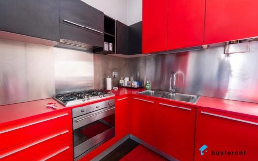 Renovated Apartment Near the Center